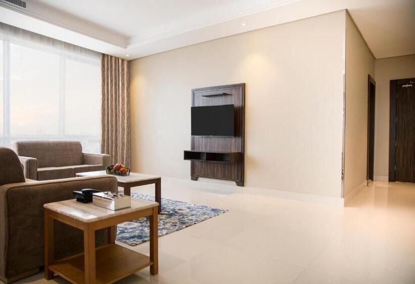 Президентский Люкс, Swiss Blue Hotel Hera