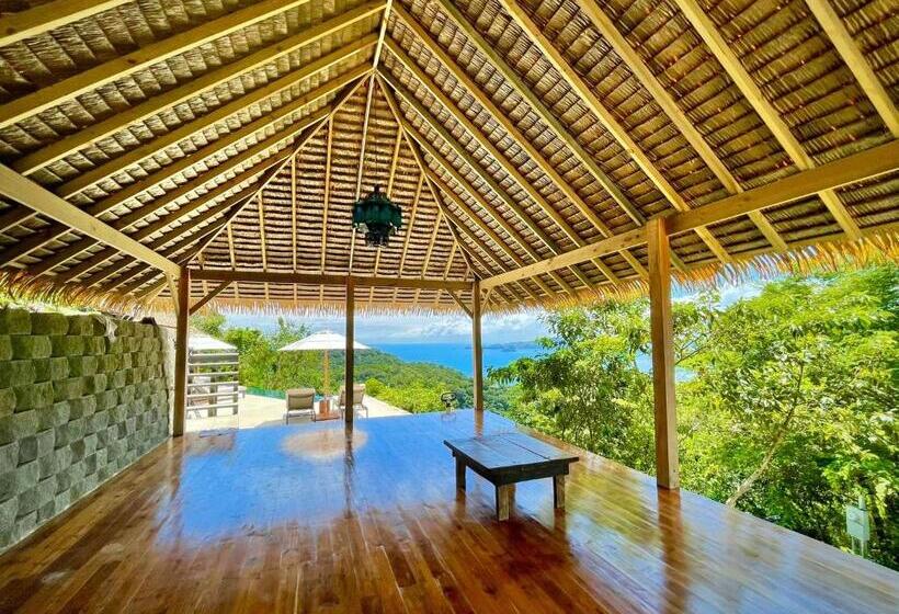 استودیوی استاندارد با چشم‌انداز دریا, Organica Yoga Shelter