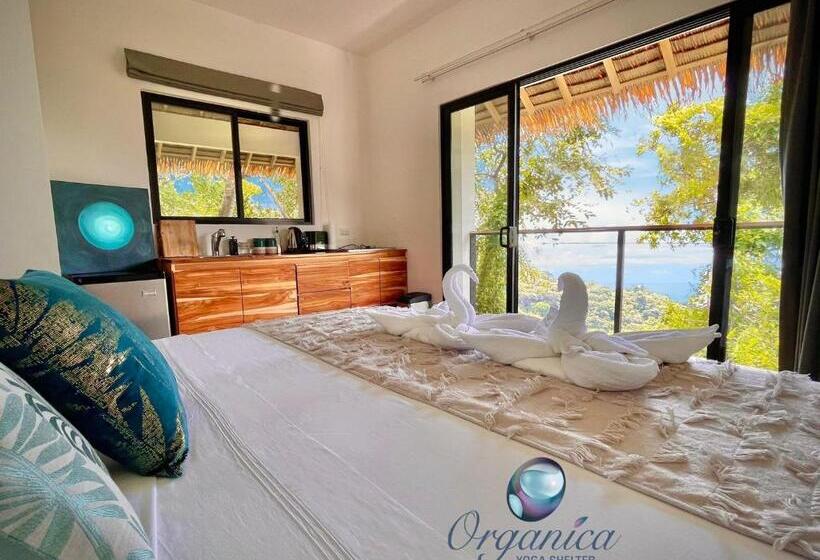 استودیوی استاندارد با چشم‌انداز دریا, Organica Yoga Shelter