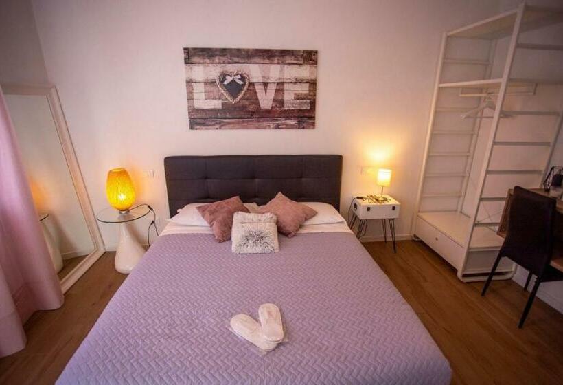 带阳台的豪华间, Bed And Breakfast Castello7