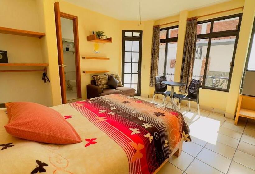 اتاق استاندارد چهار تخته, Posada El Campanario