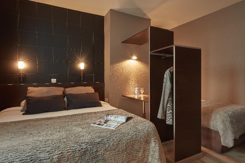 Номер Стандарт Трехместный, Ashley Hôtel Le Mans Centre Gare