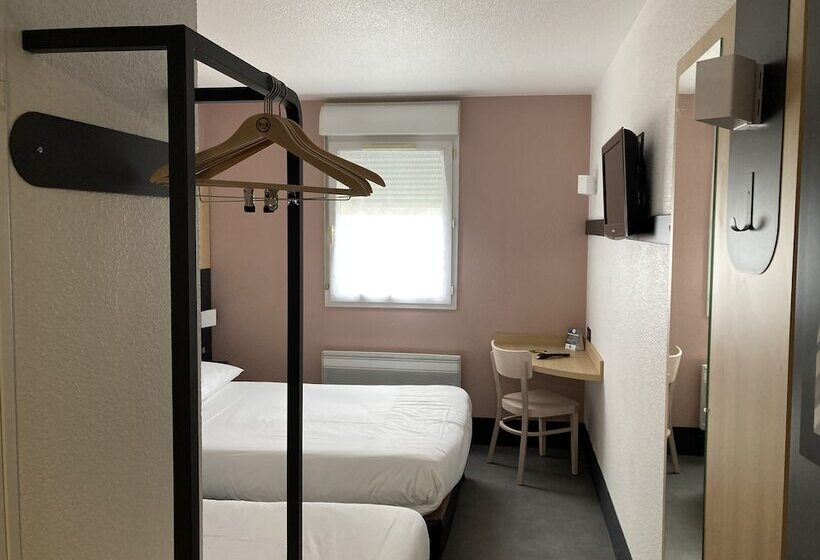 Номер Стандарт Трехместный, B&b Hotel Le Tréport Friville
