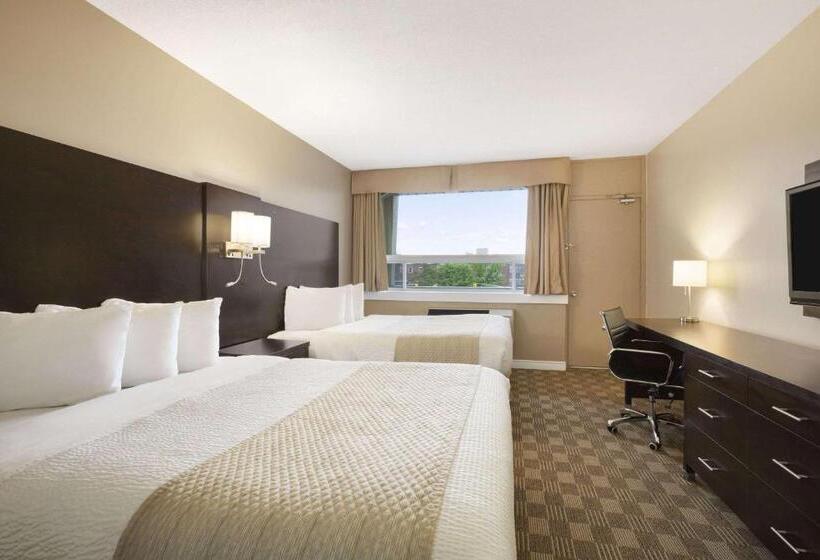 Номер Стандарт, Days Inn & Suites By Wyndham North Bay Downtown