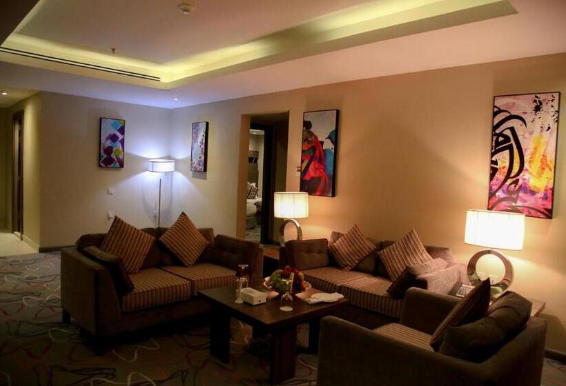 2 Bedroom Suite City View, Sumou Al Khobar