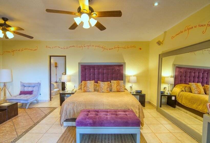 اتاق لوکس با چشم‌انداز دریا, Casa Cupula Luxury Lgbt Boutique
