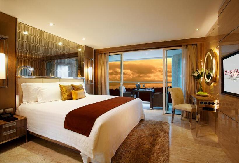 Номер Deluxe, The Sanctuary Resort Pattaya, Bw Signature Collection