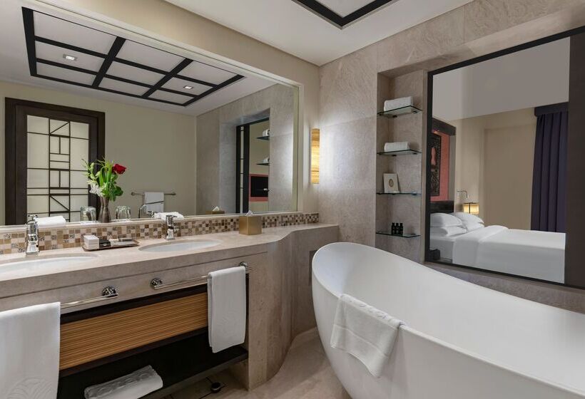 سوییت, Salalah Rotana Resort
