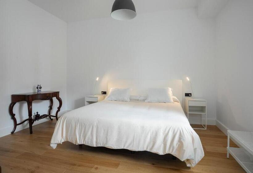 דירת חדר, Albor Suites