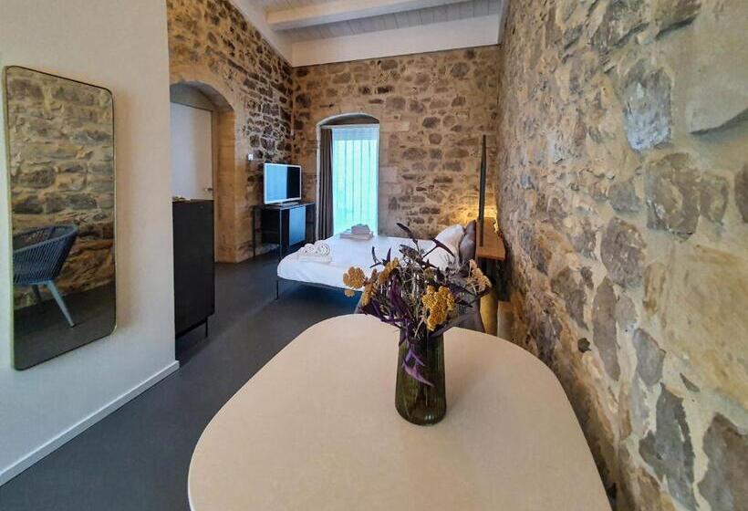 اتاق استاندارد با تراس, Innesti B&b