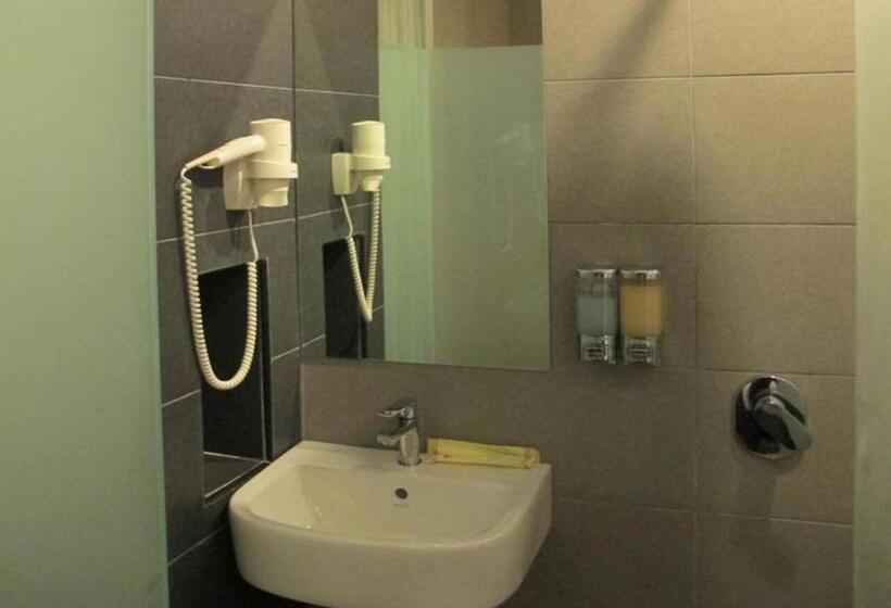 Family Suite, Austin Paradise   Pulai Utama