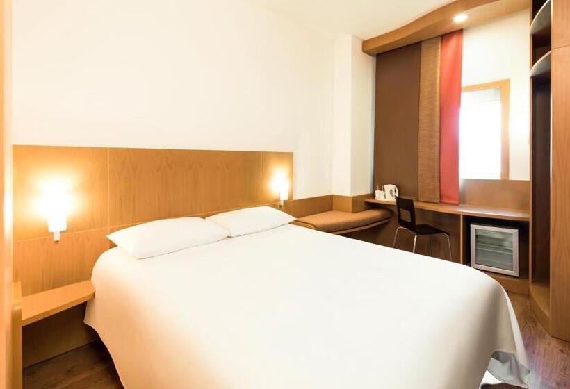 Номер Superior, Ibis Fujairah