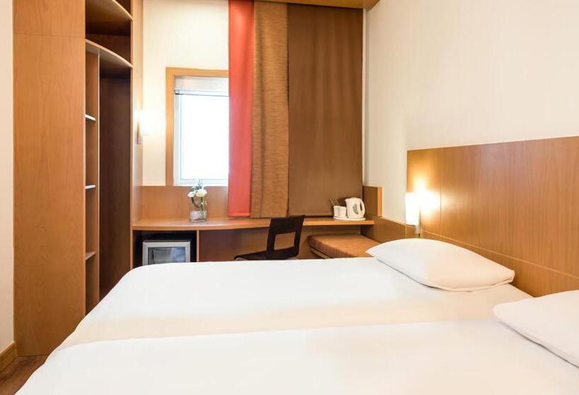 Номер Superior, Ibis Fujairah