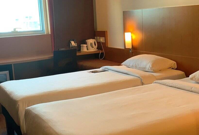 Номер Superior, Ibis Fujairah