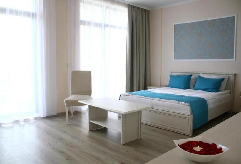 Полулюкс Вид на Море, White Rock Castle Suite Hotel & Spa