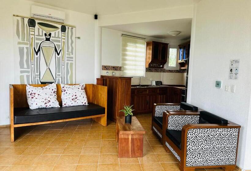 ペントハウスルーム, Aissatou Beach Resort