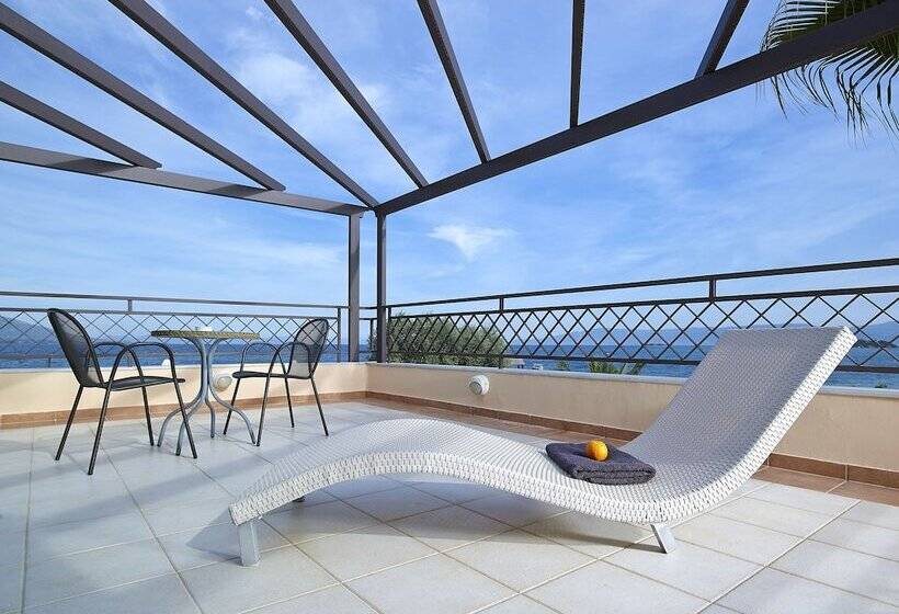 Люкс Ejecutiva 2 Спальни, Avantis Suites