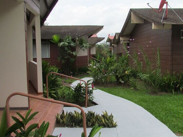 اتاق استاندارد سه نفره, Eco Arenal