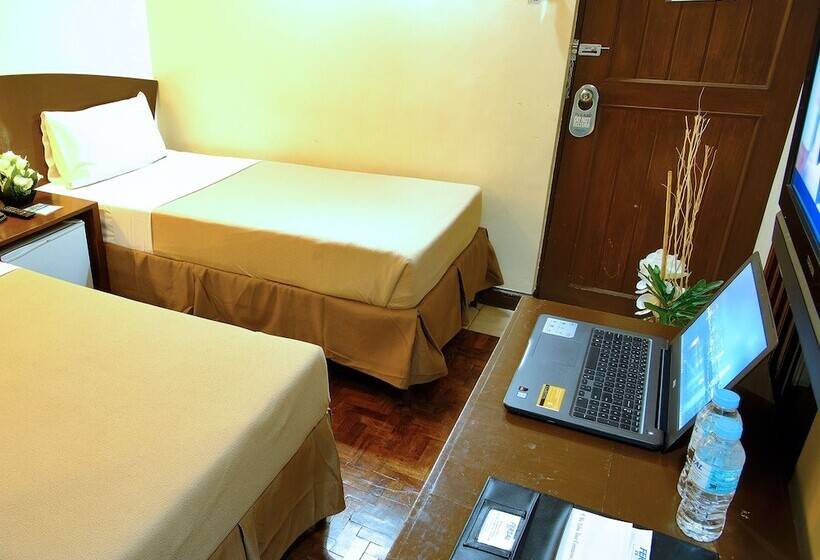 디럭스 룸, Fersal Hotel   Manila