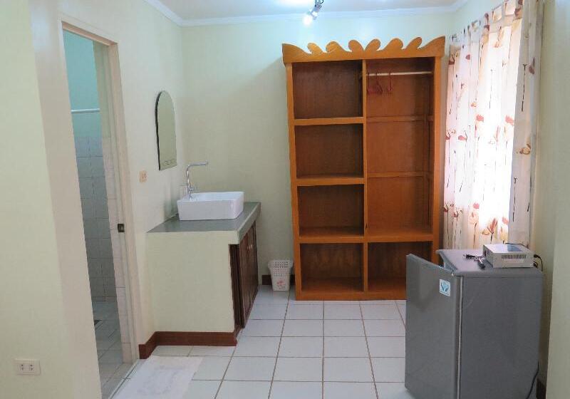 اتاق لوکس با چشم‌انداز باغ, Wellbeach Dive Resort