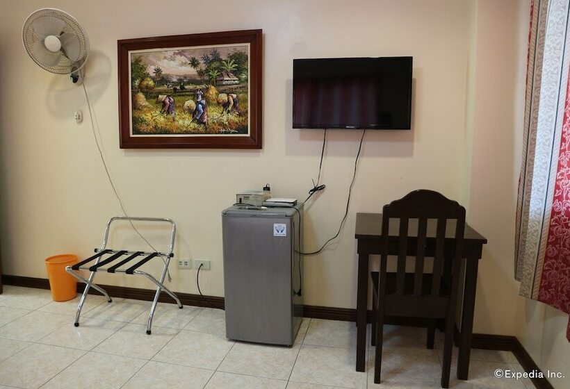اتاق لوکس با چشم‌انداز دریا, Wellbeach Dive Resort