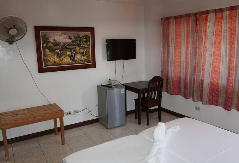 اتاق لوکس با چشم‌انداز دریا, Wellbeach Dive Resort