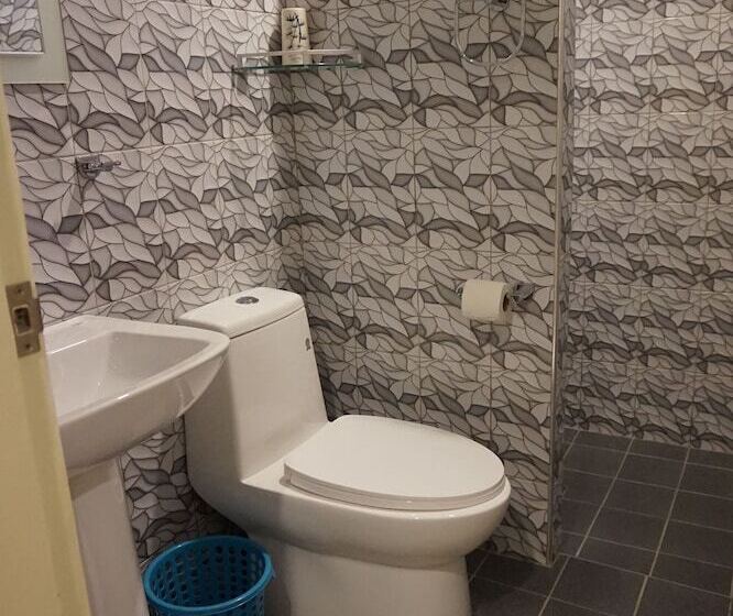 اتاق لوکس با تخت دو نفره بزرگ, Wellbeach Dive Resort