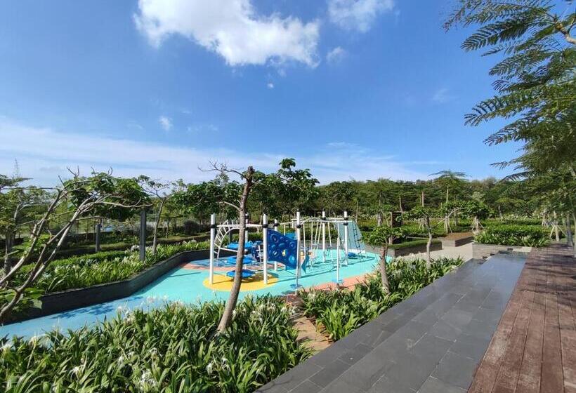 Appartement 1 Chambre Vue Mer, 2 Room 3beds Near Pik Avenue With Beautiful View