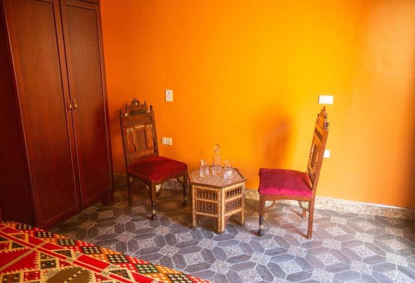 اتاق استاندارد, Gamaleya Boutique