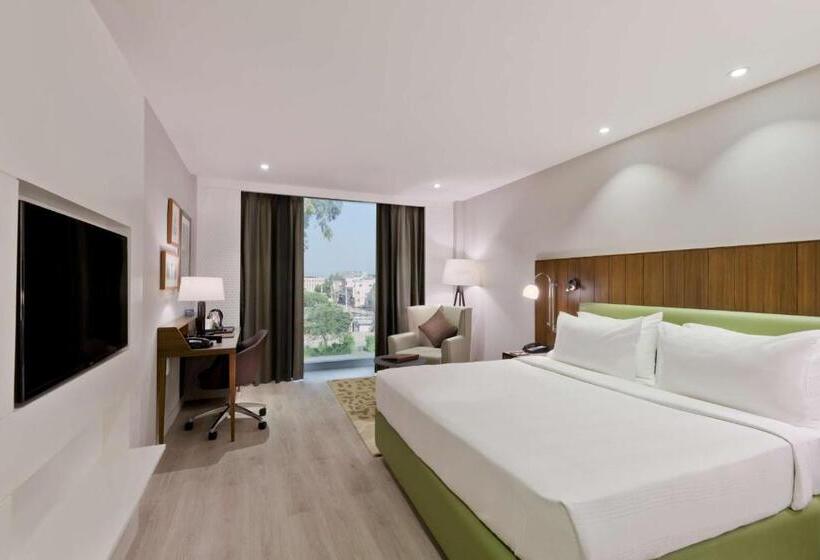 Номер Superior, Country Inn & Suites By Radisson Chandigarh Zirakpur