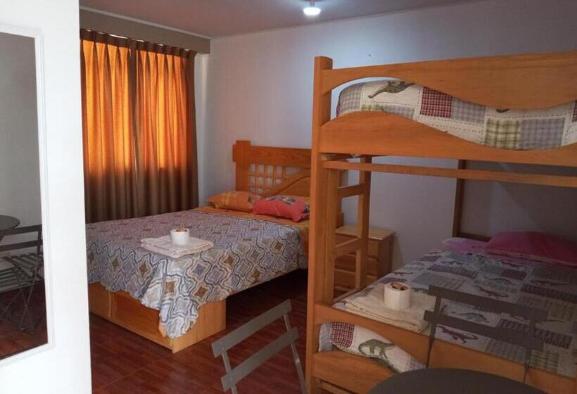 اتاق خانوادگی, Pisco Hotel Corina