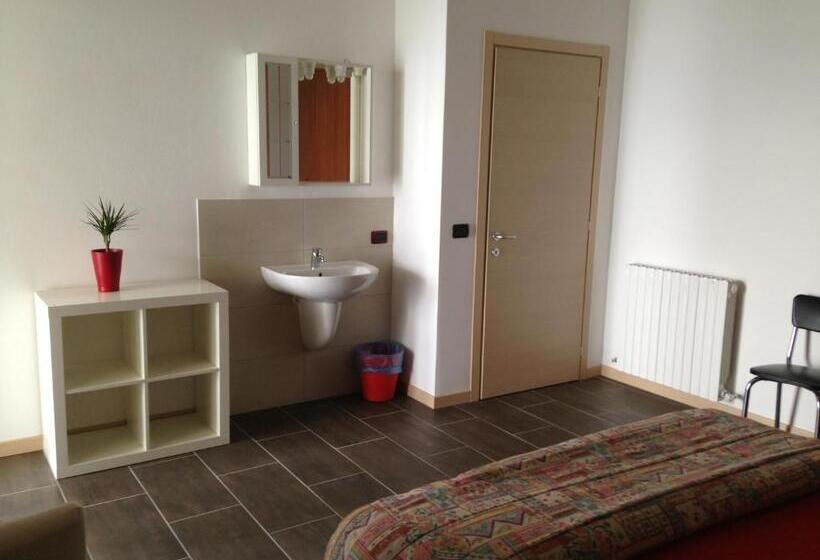 شقة غرفة واحدة مزودة بتراس, Residence Leggeri