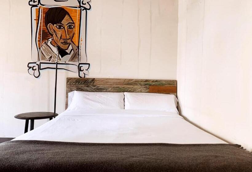 اتاق استاندارد, Room00 Chueca Hostel