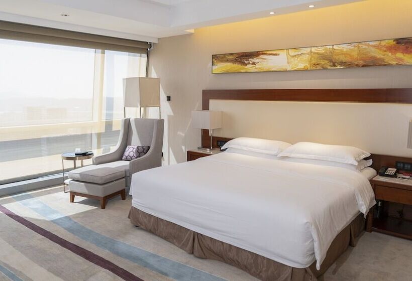 مجموعه ویستا شهر, Crowne Plaza Wuxi Taihu, An Ihg