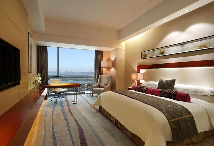 اتاق استاندارد با چشم‌انداز دریاچه, Crowne Plaza Wuxi Taihu, An Ihg