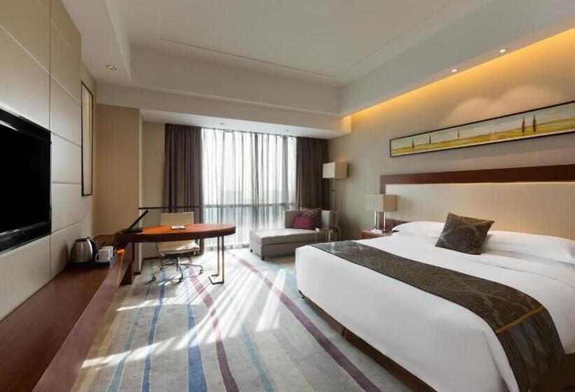 اتاق استاندارد با چشم‌انداز شهر, Crowne Plaza Wuxi Taihu, An Ihg