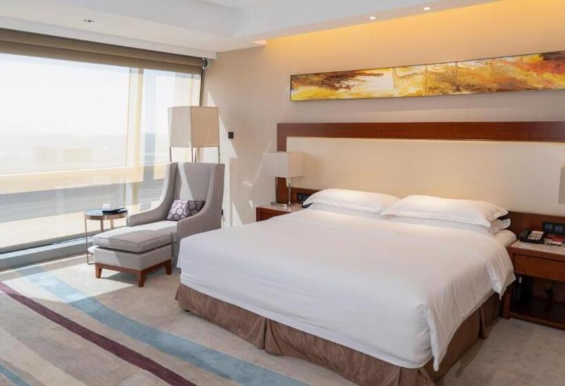 مجموعه ویستا شهر, Crowne Plaza Wuxi Taihu, An Ihg