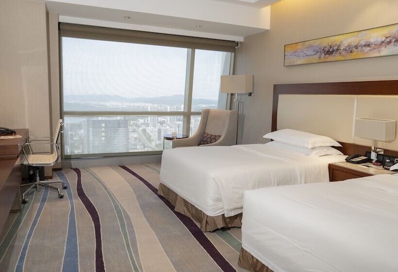 اتاق استاندارد با چشم‌انداز دریاچه, Crowne Plaza Wuxi Taihu, An Ihg