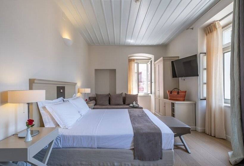 Трехместный Номер Superior, Grand Sarai Nafplio