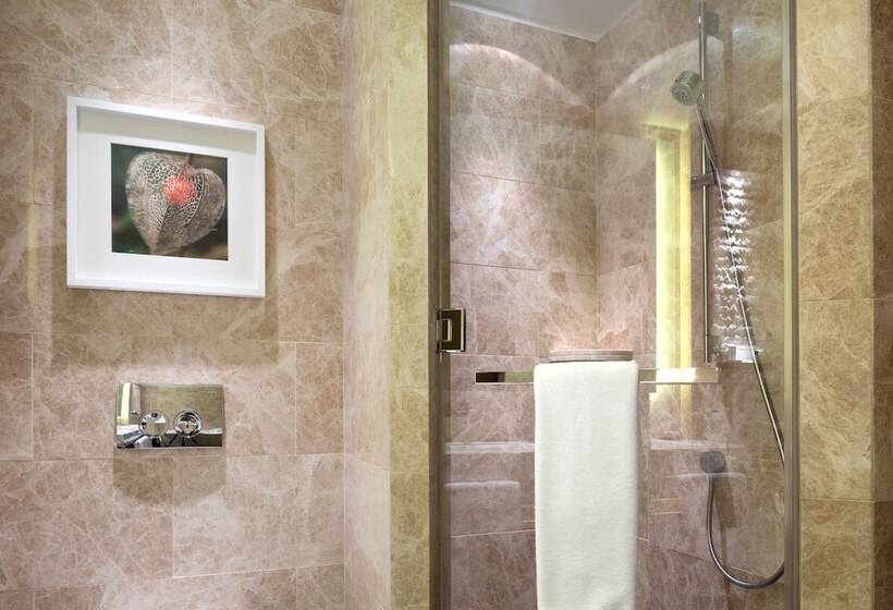 اتاق استاندارد, Hilton Kyiv