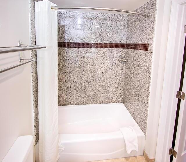 标准间, Rodeway Inn & Suites