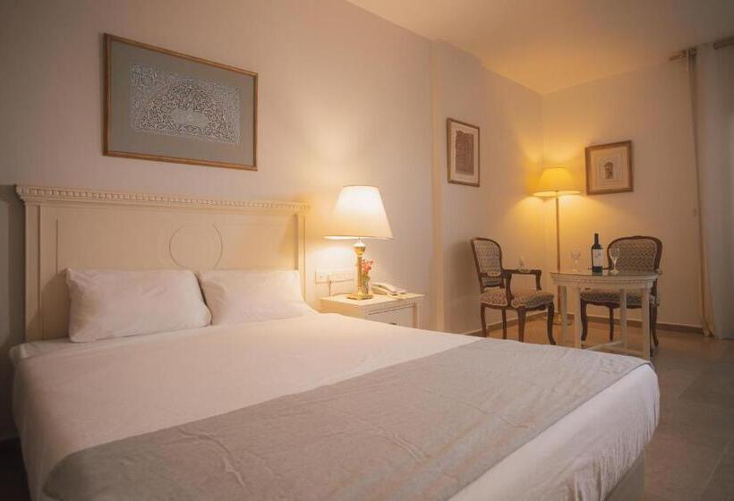 اتاق لوکس یک تخته, Grand Hotel Madaba