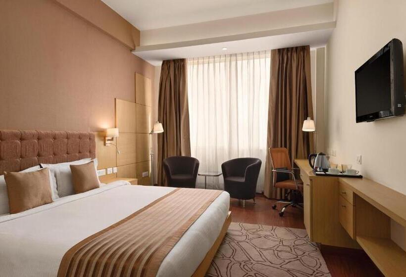 Стандартный Номер Кровать Кинг, Ramada Neemrana