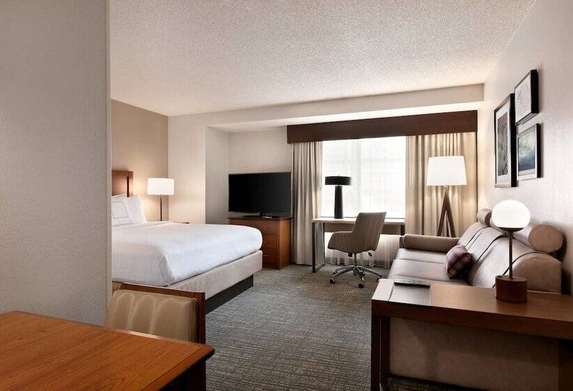 Люкс Адаптированный для Инвалидов, Residence Inn By Marriott Baltimore Downtown/ Inner Harbor