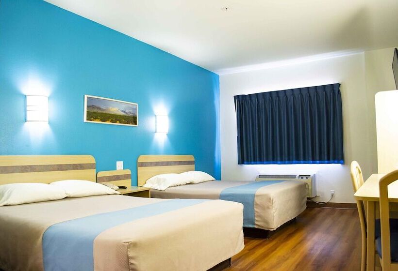 Номер Стандарт 2 Двуспальные Кровати, Motel 6 Las Cruces, Nm   Telshor