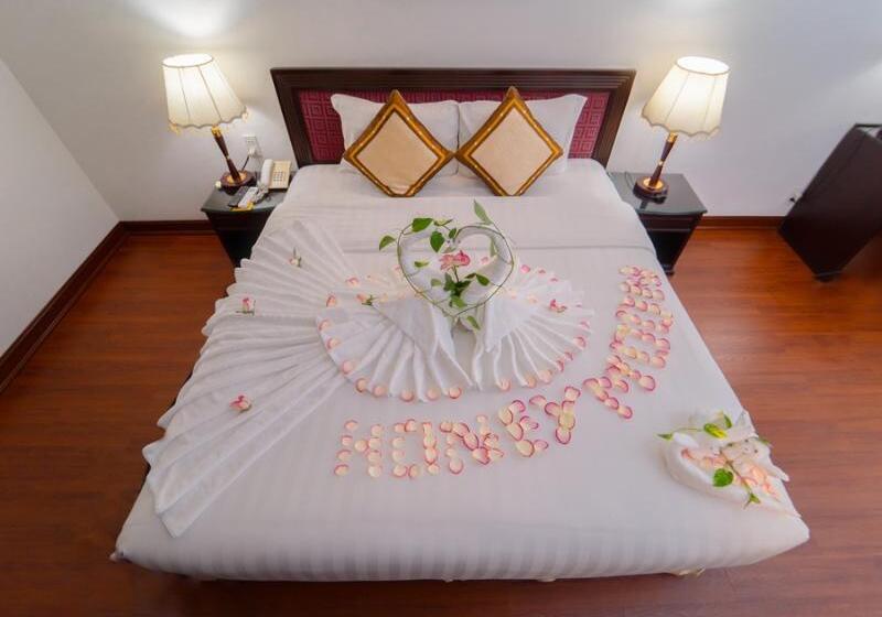 장애인을 위한 스위트, Holiday Inn Express & Suites   Valencia   Santa Clarita, An Ihg
