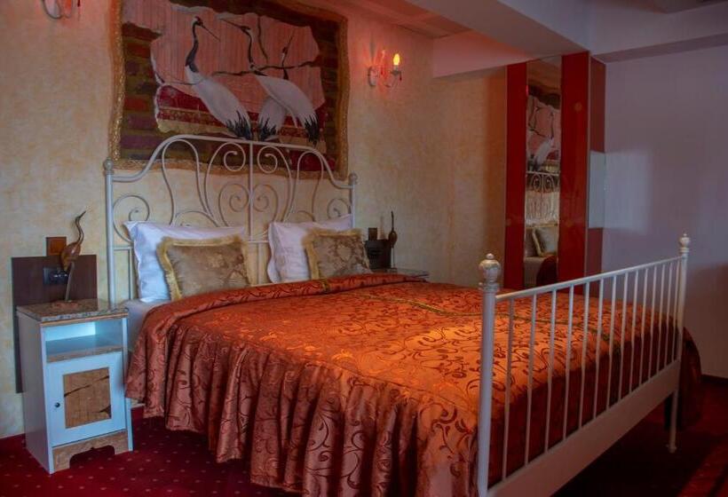 اتاق سوپریور با تخت بزرگ, Grand Pier  Old Town