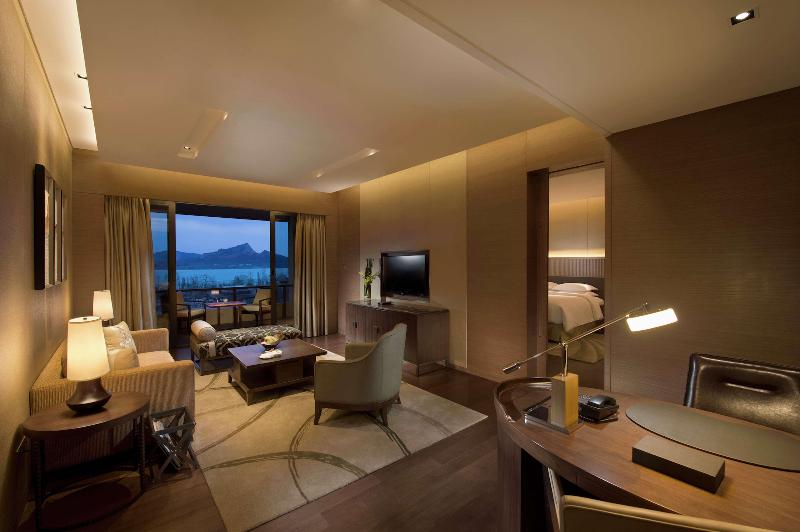 سوئیت با تخت بزرگ, Hilton Wuhan Optics Valley