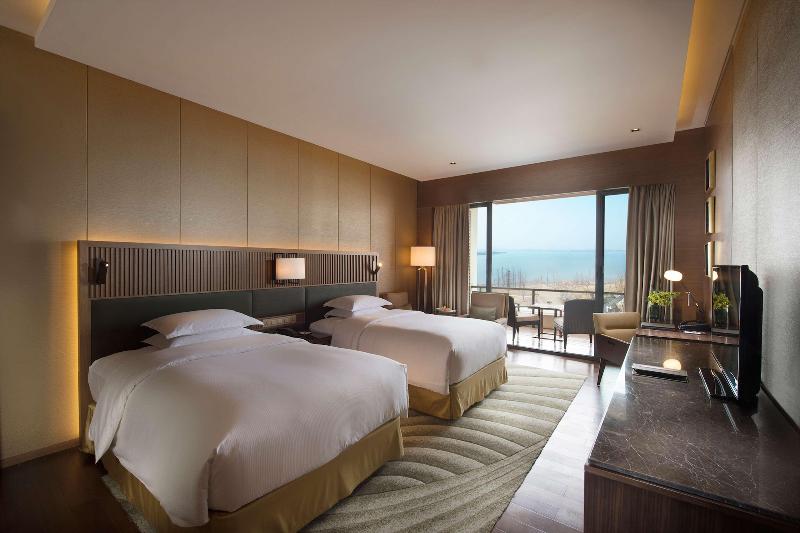 اتاق اجرایی, Hilton Wuhan Optics Valley