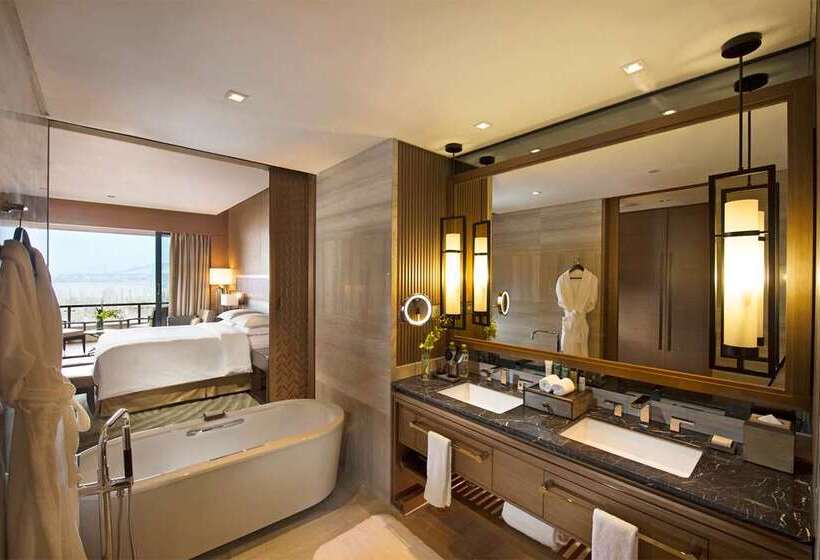 سوئیت با تخت بزرگ, Hilton Wuhan Optics Valley